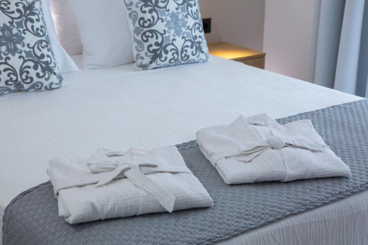 Achillion Suites Lefkada City Exterior photo
